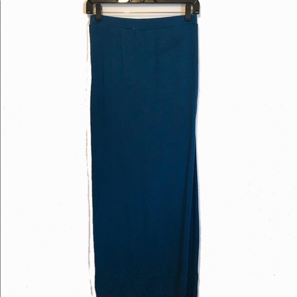 1 Left HOST PICK!!!! Sexy Blue Skirt - Picture 3 of 5